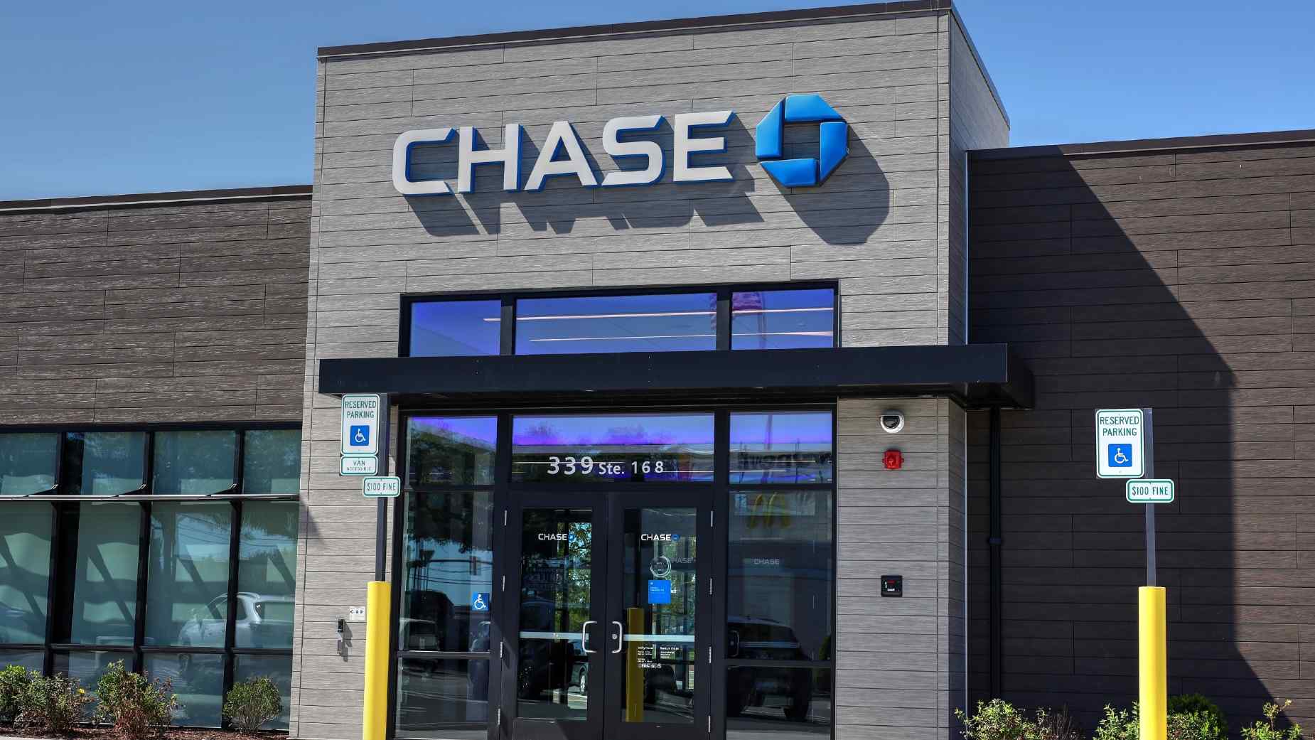 Chase Bank’s 2024 Branch Closures Everything You Need to Know Necorps